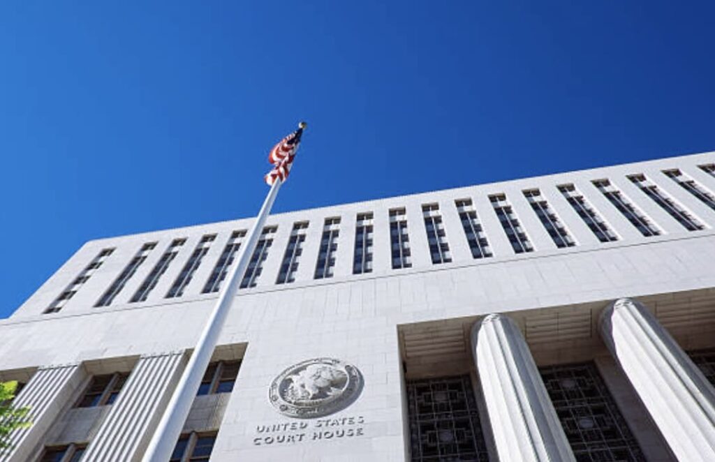 Los Angeles va verser quatre milliards de dollars à des victimes de violences sexuelles sur mineurs