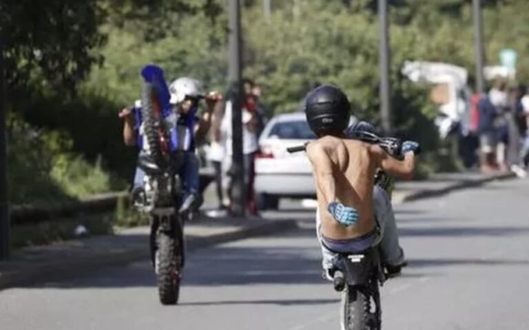 Rodéo sauvage à Asnières-sur-Oise : un agriculteur percute un motard 