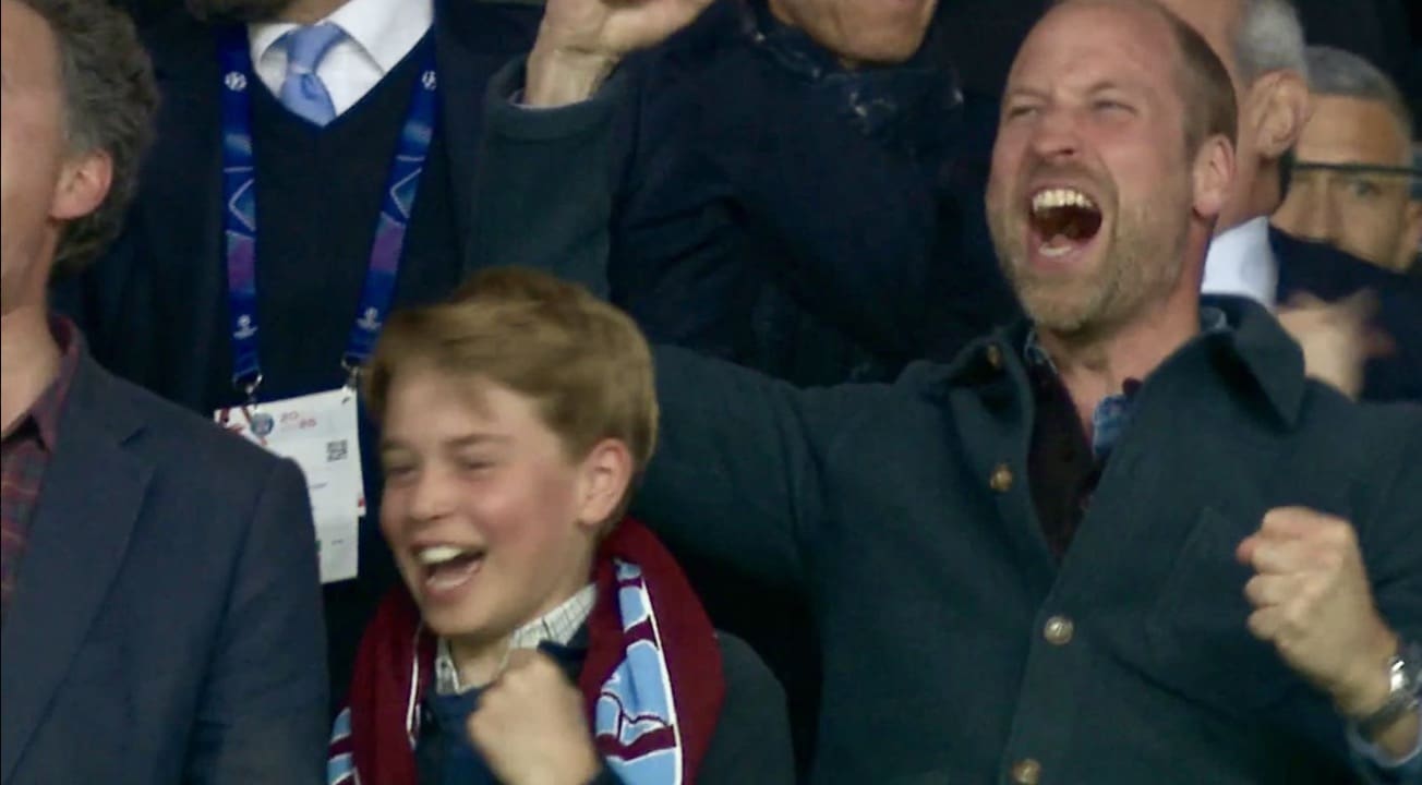 Le Prince William Est Venu Saluer Les Joueurs Anglais Dans Les Vestiaires Avant Psg-Aston Villa, Le Prince George Heureux Sur L&Rsquo;Ouverture Du Score