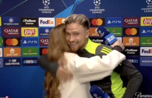 INSOLITE - Matty Cash interviewé par sa soeur après la défaite face au PSG !