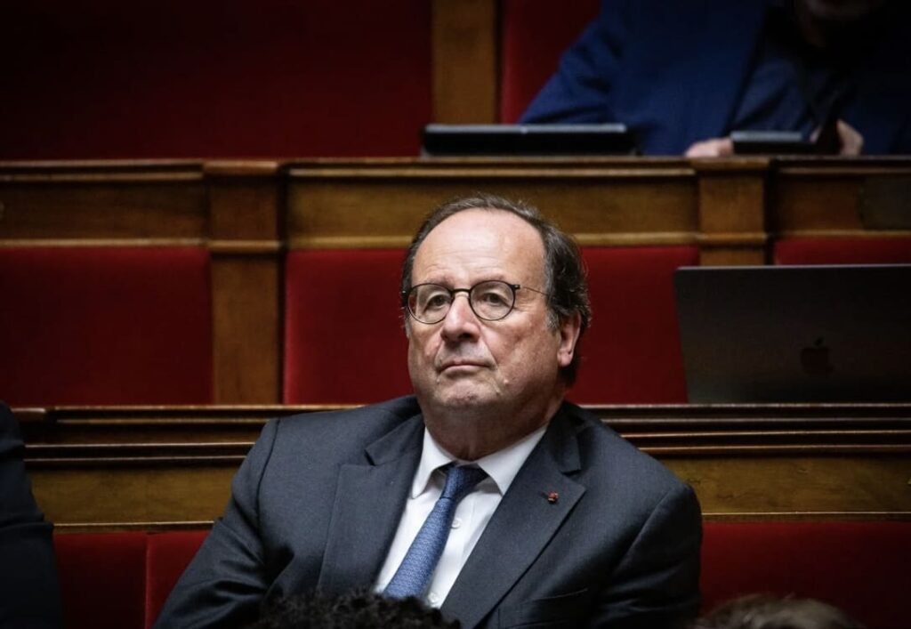 François Hollande propose un statut de "réfugié scientifique" pour attirer les chercheurs menacés