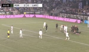 Premier but magistral pour Olivier Giroud à Los Angeles