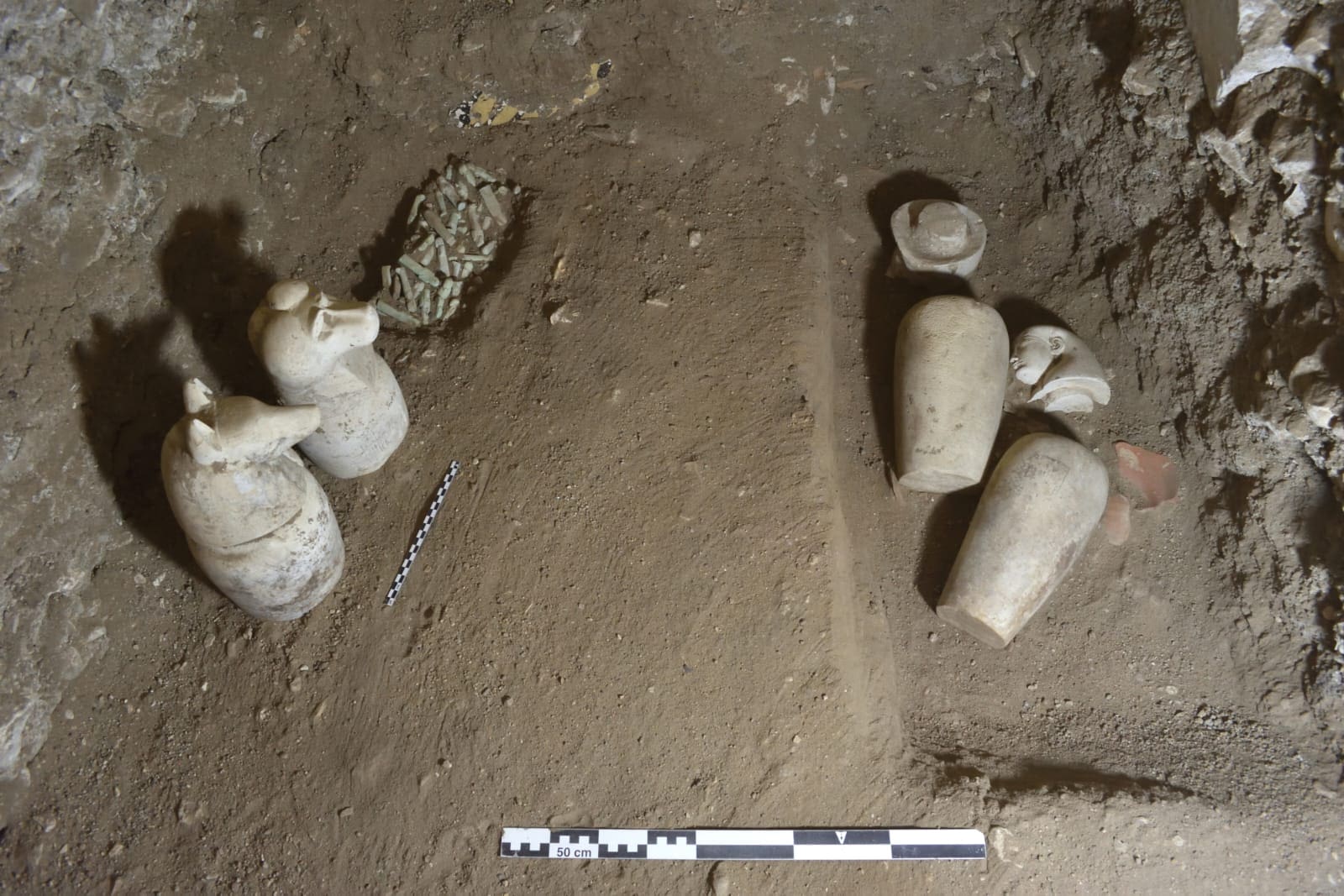 Découverte Des Secrets Du Temple Du Ramesseum À Louxor – Tombes, Entrepôts D’huiles, De Miel, De Graisses Et Caves À Vin5 Découverte Des Secrets Du Temple Du Ramesseum À Louxor – Tombes, Entrepôts D’huiles, De Miel, De Graisses Et Caves À Vin5