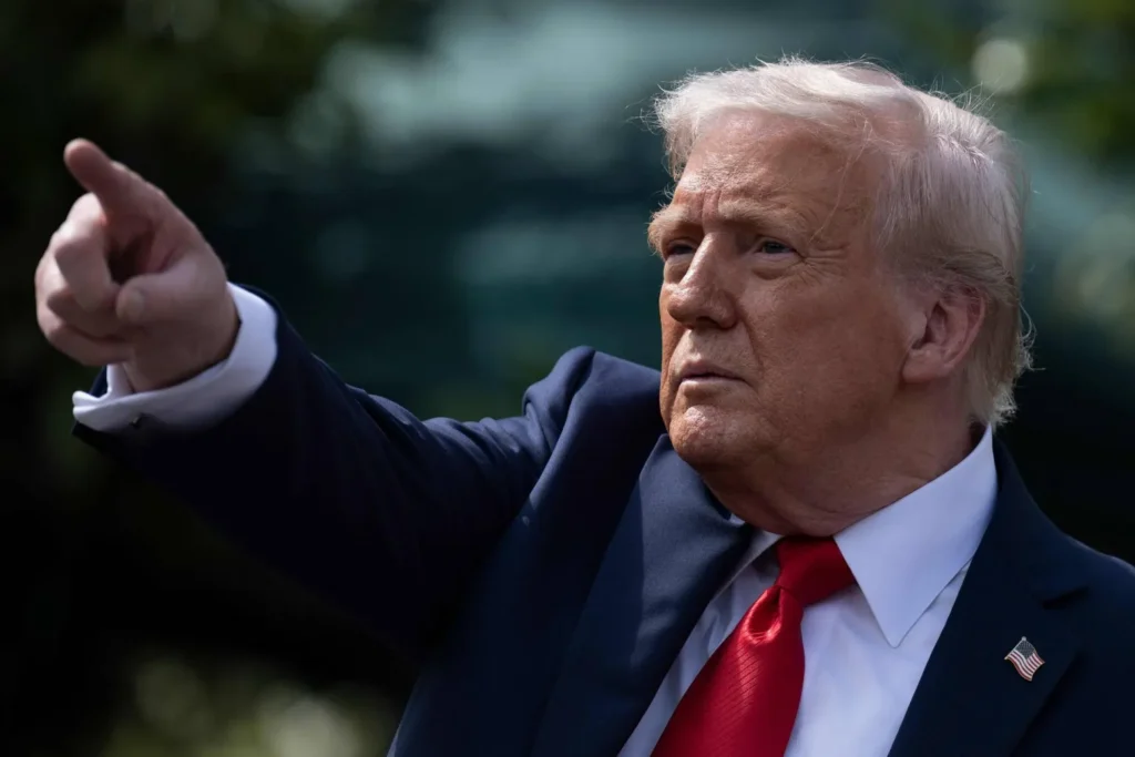 Donald Trump Baisse des prix de presque tous les produits, y compris l’essence