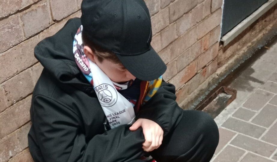 Enfant exclu Aston Villa PSG