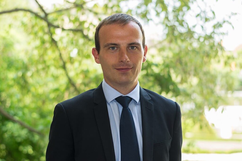 Fabien Di Filippo monte au front pour défendre l’idée choc de Wauquiez sur les OQTF