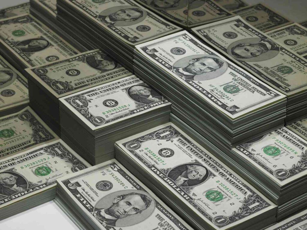 Comment la femme la plus riche du monde dépense-t-elle sa fortune de 101 milliards de dollars ?