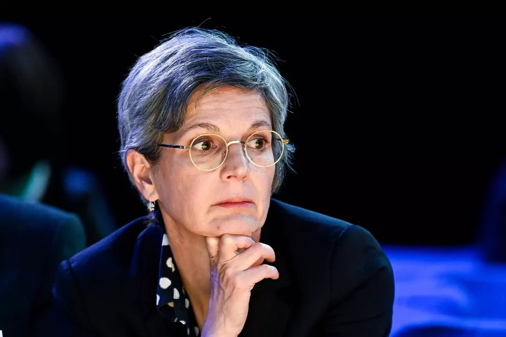 Sandrine Rousseau veut rendre obligatoire les coordinateurs d’intimité sur les tournages impliquant des mineurs