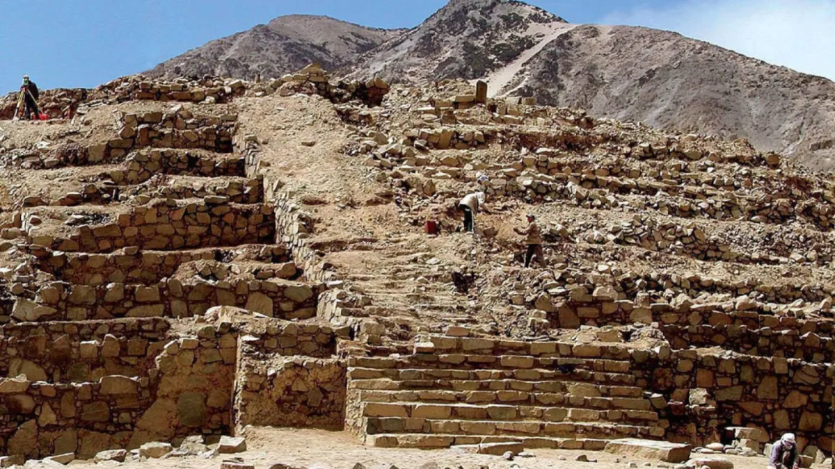Pérou : la découverte d’une sépulture vieille de 5 000 ans éclaire le rôle des femmes dans la civilisation Caral