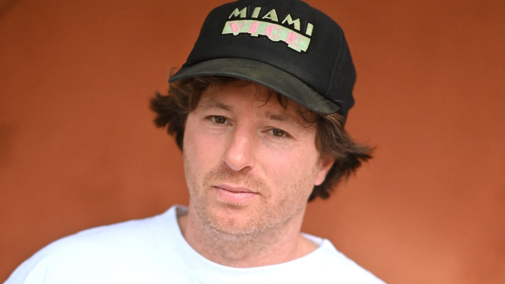 Jean Imbert au cœur d'une enquête accablante : quatre ex-compagnes l'accusent de violences