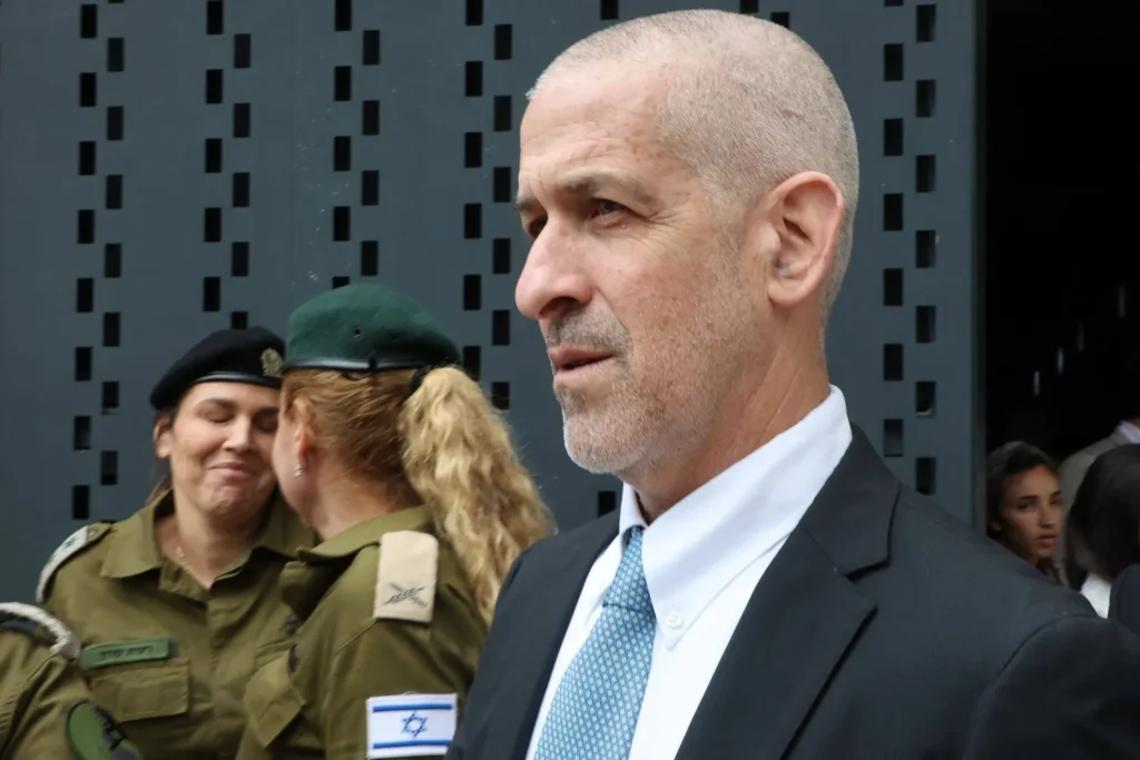 La Cour suprême israélienne suspend la séance concernant les appels contre la destitution du chef du Shin Bet