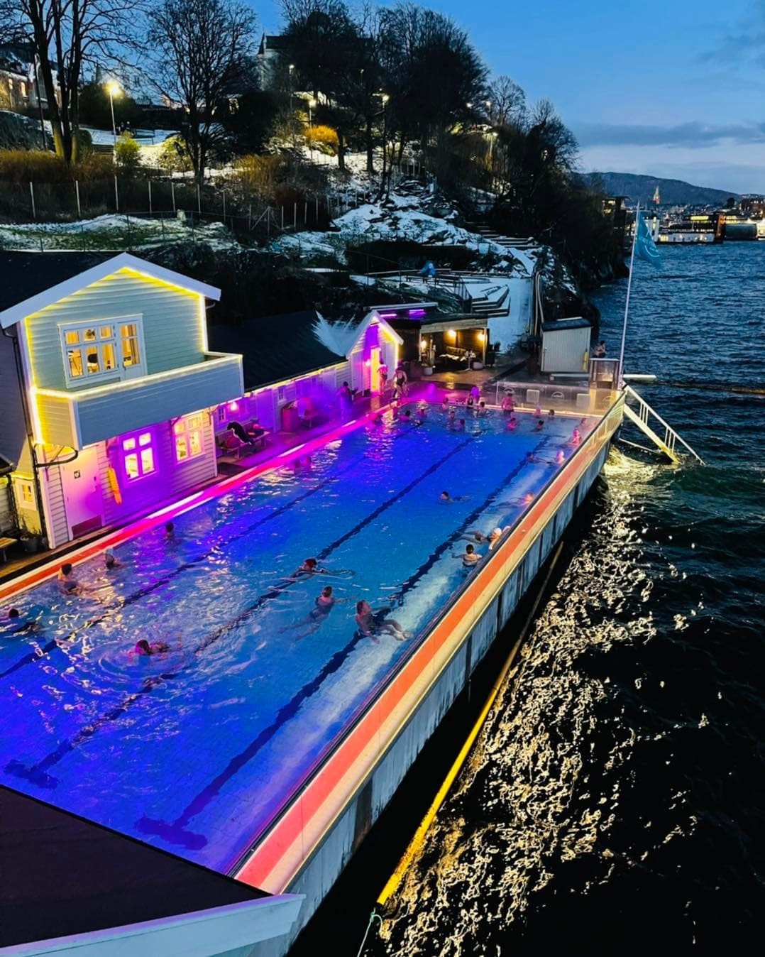 La Piscine De Nordnes Sjøbad