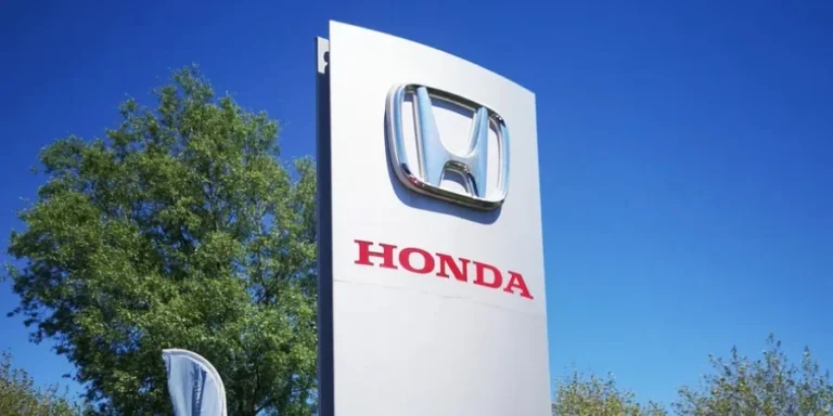 La production automobile de Honda en baisse pour le huitième mois consécutif en mars