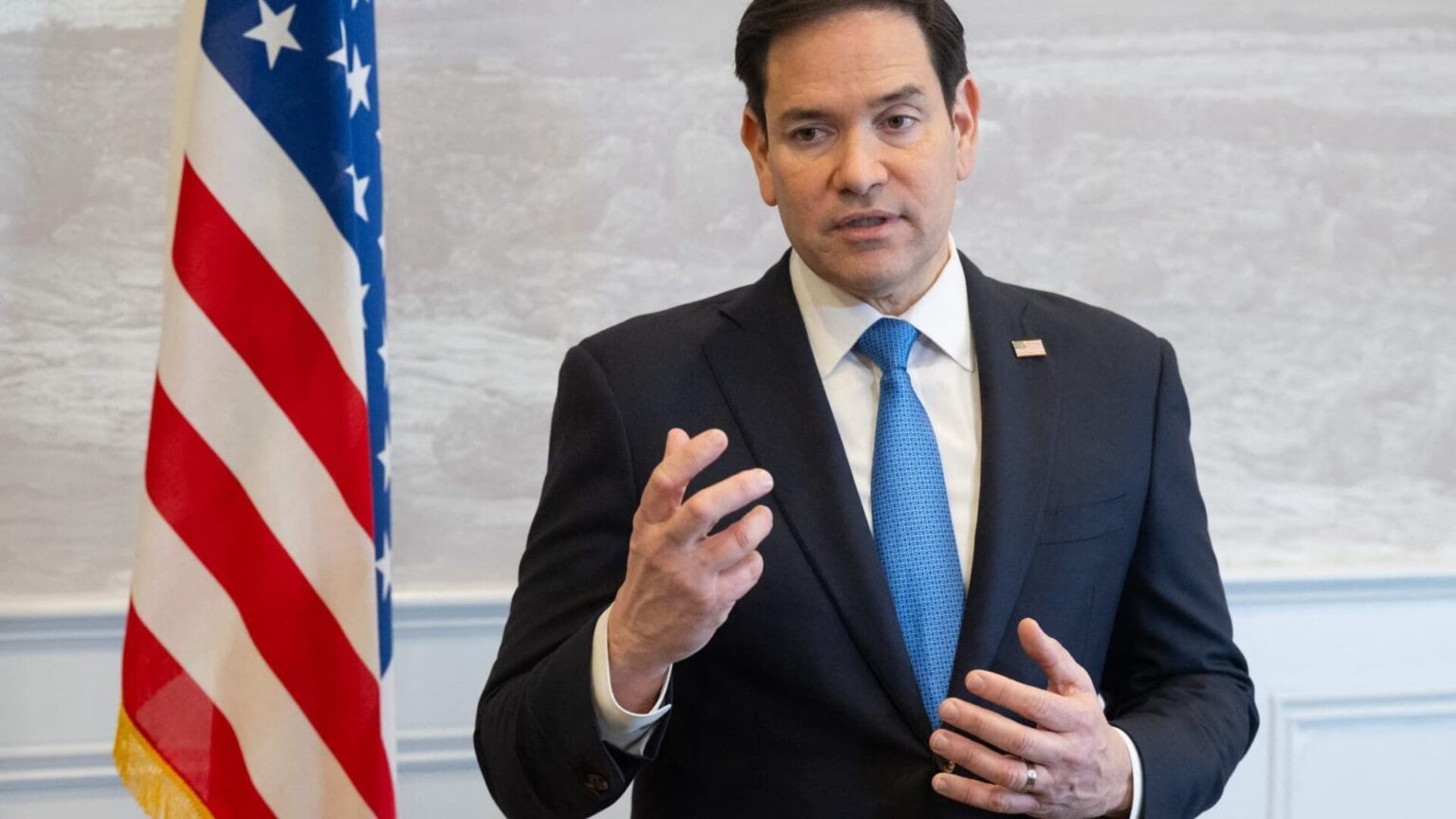 Le secrétaire d'Etat américain Marco Rubio à Paris pour discuter de l'Ukraine et du Moyen-Orient