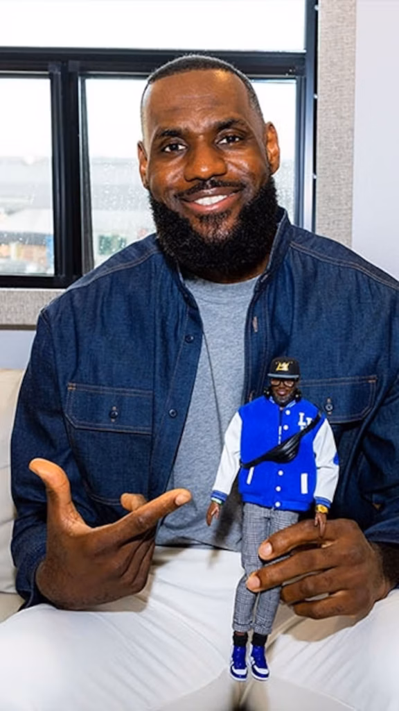 LeBron James devient le premier athlète masculin à avoir sa Barbie