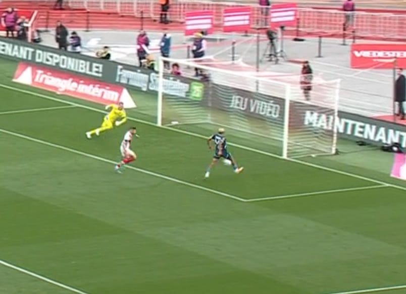 — Le Raté De Luis Henrique