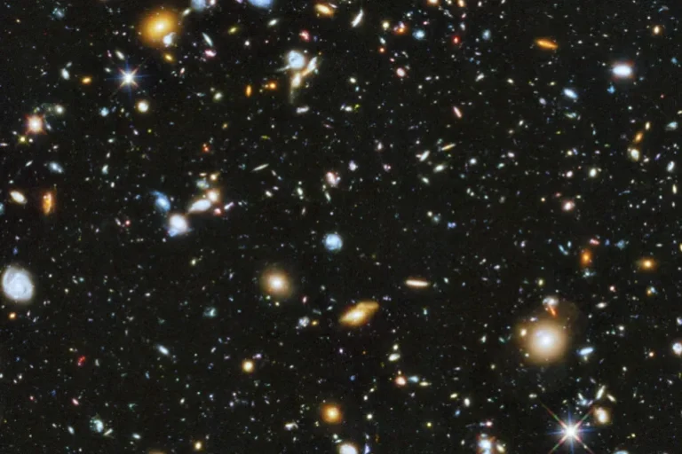 L'univers tout entier tournerait sur lui-même une fois tous les 500 milliards d'années