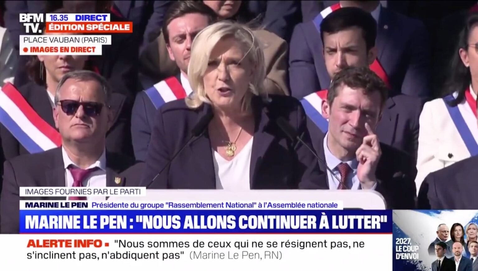 Manifestation du RN : "Je ne lâcherai rien!" Marine Le Pen fustige une justice politisée et remercie ses soutiens