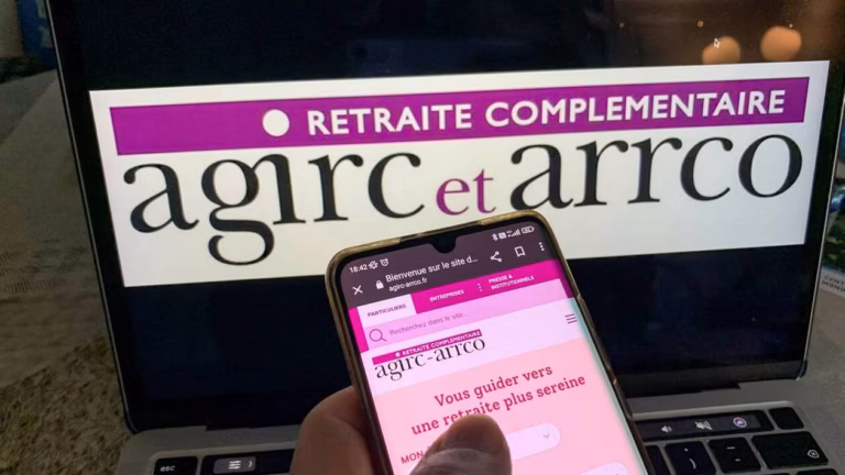 Attention à ces faux SMS : l’Agirc-Arrco alerte 