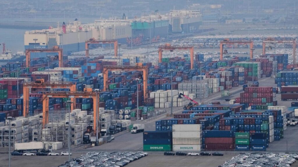 Organisation: les droits de douane pourraient réduire le volume du commerce mondial de marchandises de 1 %