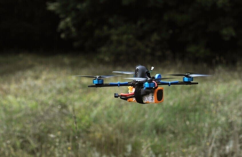 Un système d’extinction des incendies urbains par drones