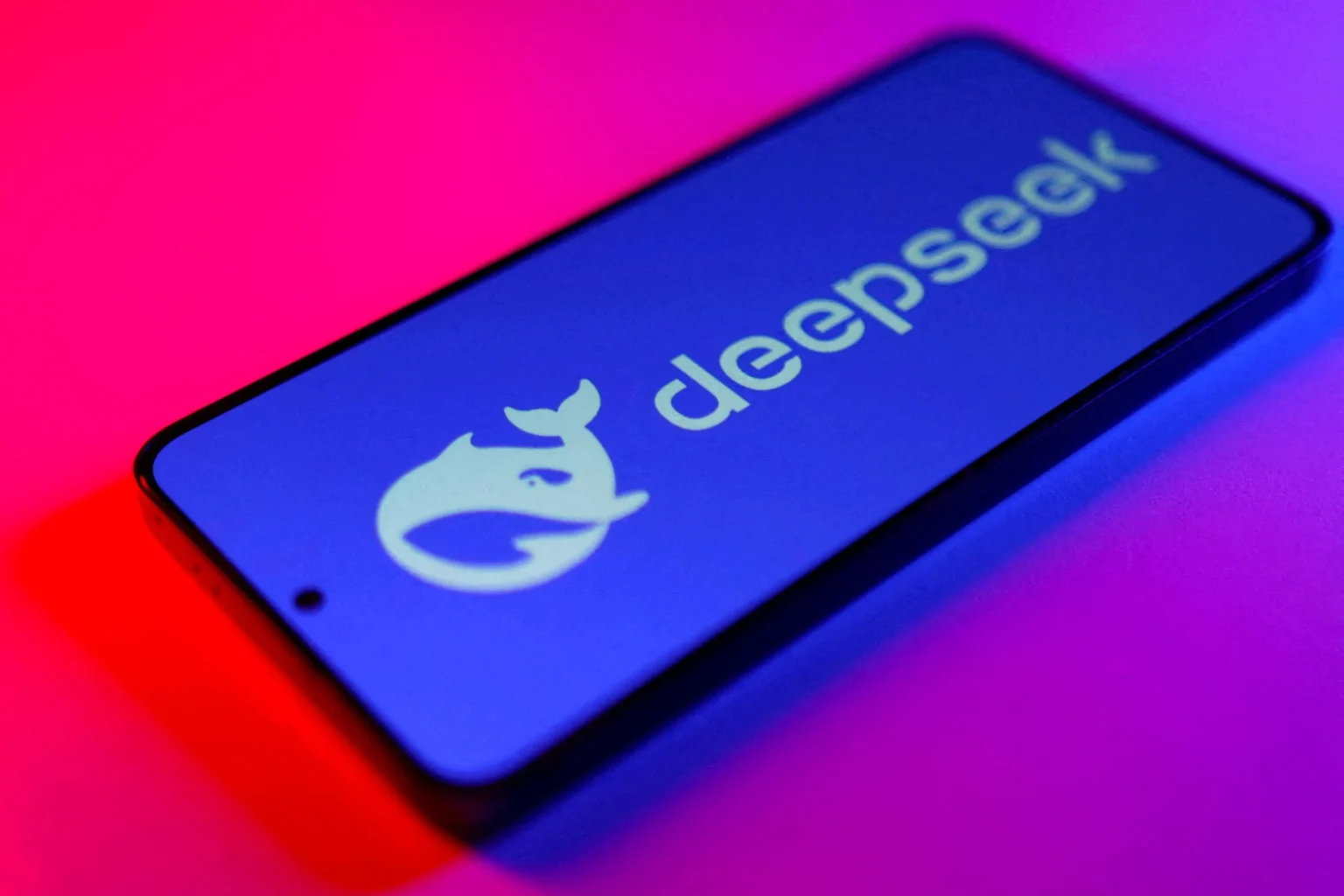 Washington envisage d'imposer des sanctions interdisant à DeepSeek d'accéder à la technologie américaine