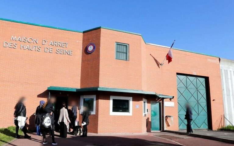 Fronde nocturne à la prison de Nanterre : vingt colis catapultés, deux jeunes arrêtés