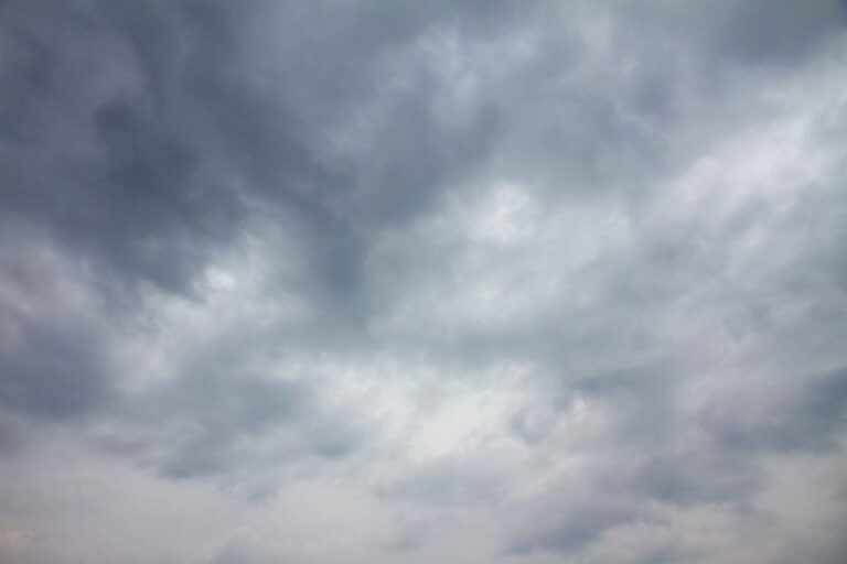 Météo du jeudi 24 avril : un temps plus calme, mais la grisaille persiste