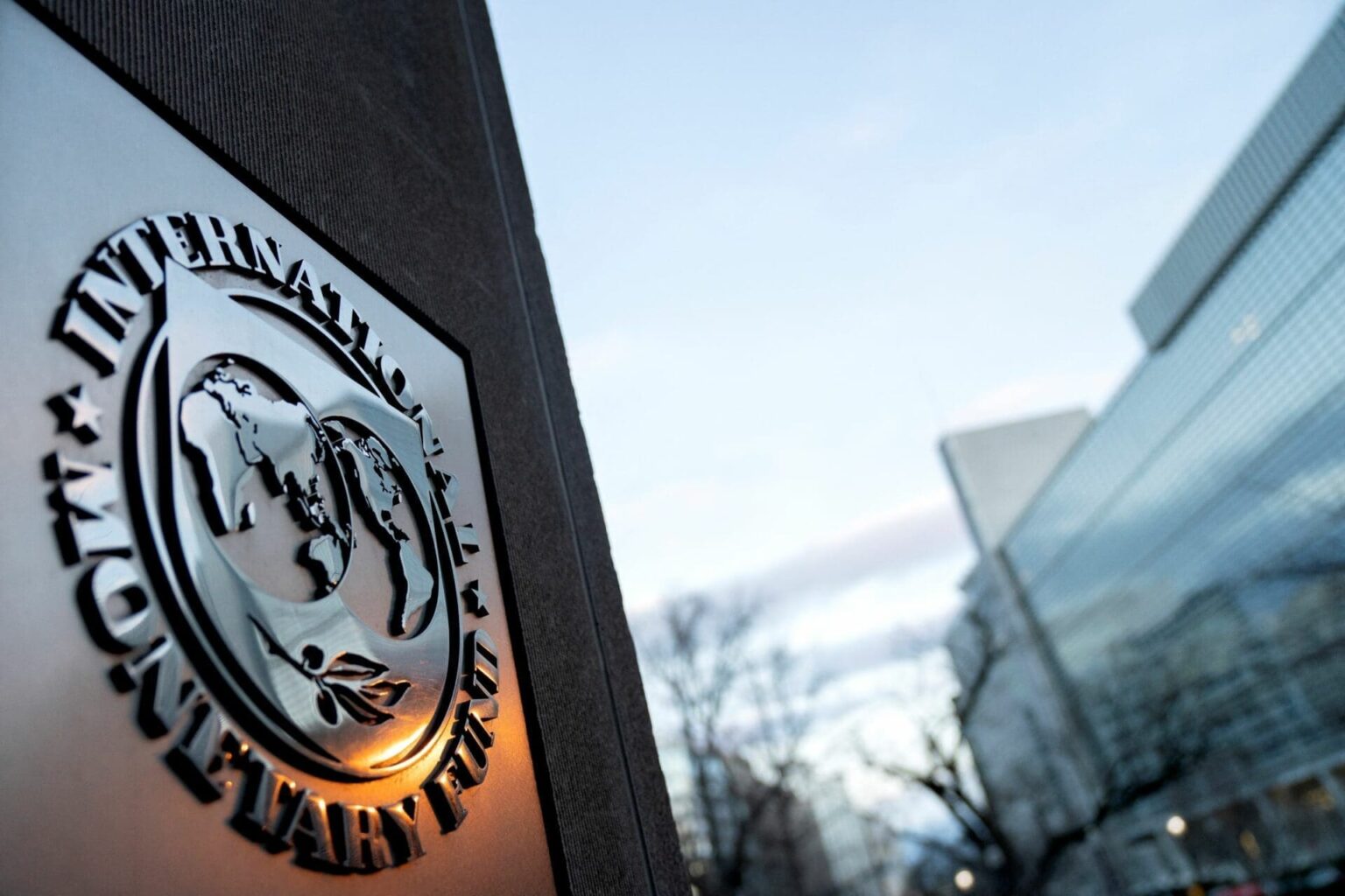 Croissance mondiale en berne : le FMI alerte, mais écarte le spectre de la récession