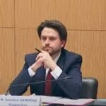 Droits de douane : "On paye les erreurs d’hier", tacle Aurélien Saintoul (LFI)