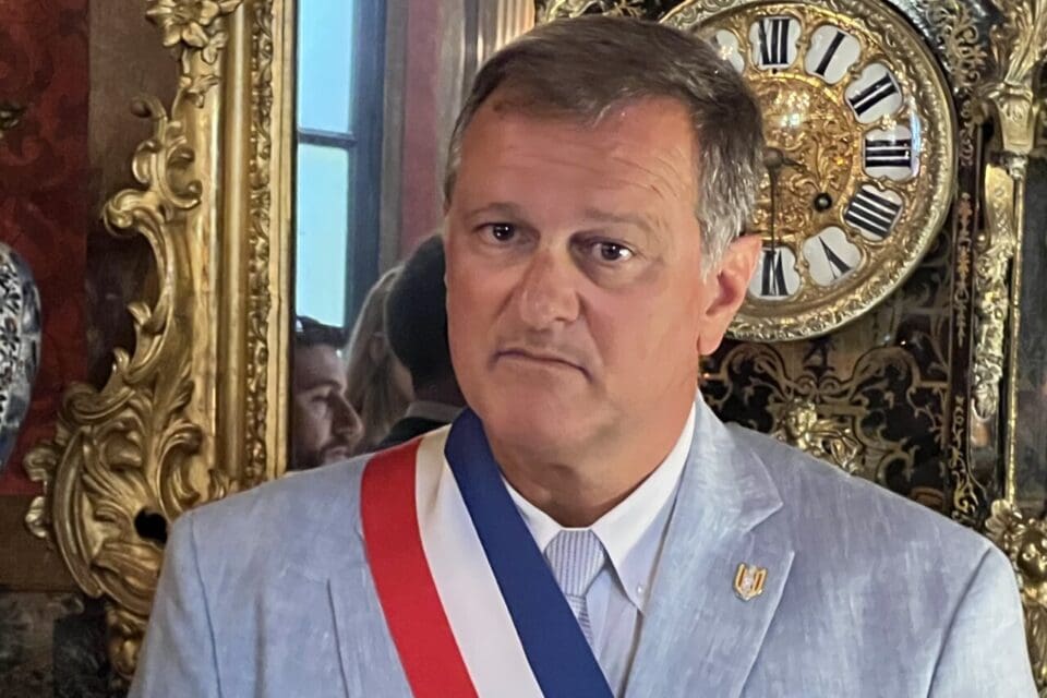 Condamnée, Marine Le Pen crie à la manœuvre politique : Louis Aliot en renfort