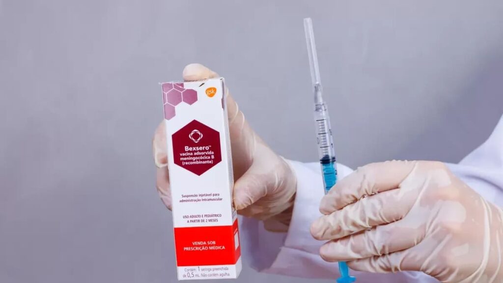 Vaccination contre la méningite B : le vaccin Bexsero désormais remboursé pour les 15-24 ans