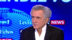 Bernard-Henri Lévy condamné à 33 ans de prison!