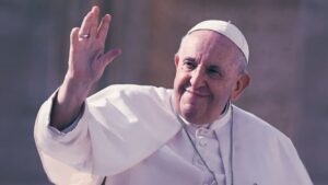 France Télévisions bouleverse ses antennes pour saluer la mémoire du Pape François
