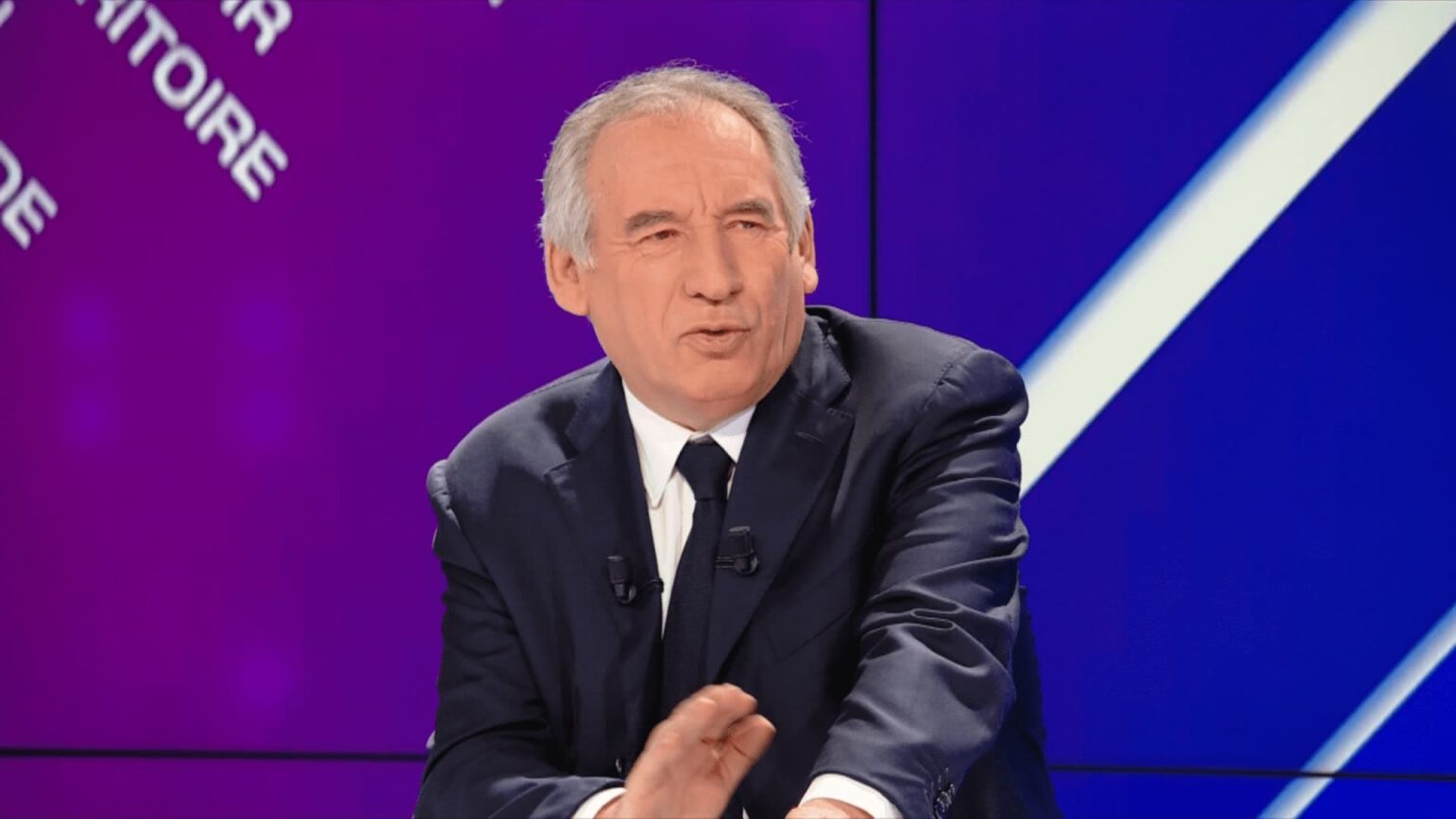 Bétharram : François Bayrou réagit au témoignage de sa fille : « Ça me poignarde le cœur! »
