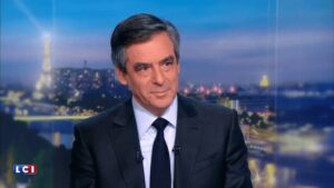 Quatre ans de prison avec sursis et 375.000 euros requis contre François Fillon lors de son nouveau procès pour emplois fictifs ​
