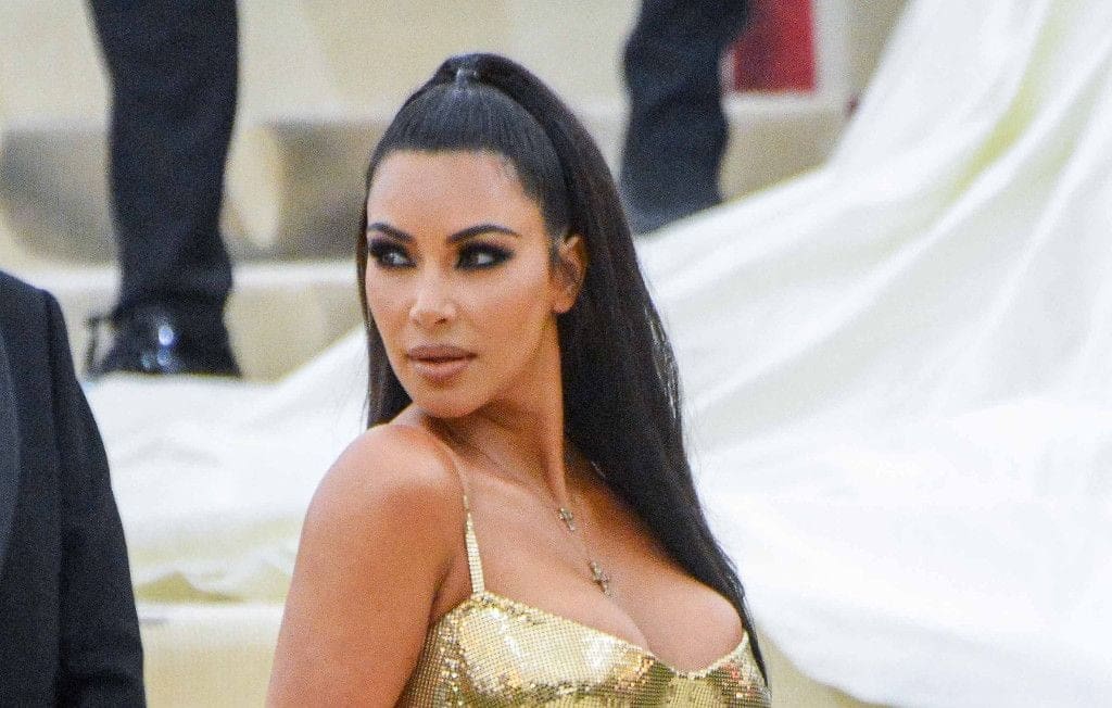 Kim Kardashian face à ses braqueurs : rendez-vous à Paris pour un procès hors normes