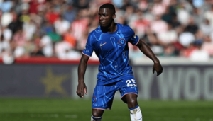 Chelsea : Moisés Caicedo arrêté sans permis au volant de son bolide à 200 000 €