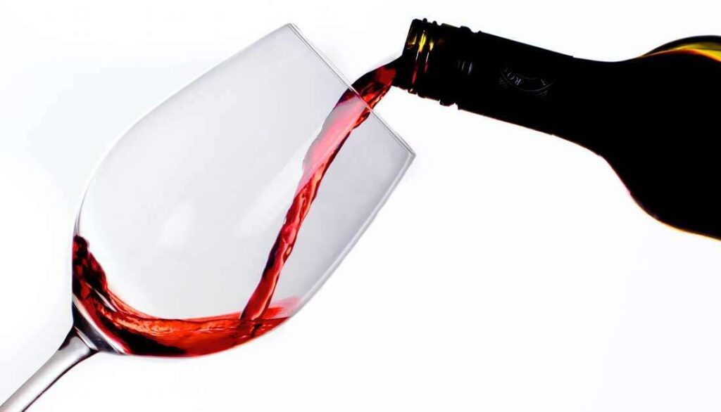 Du vin au poison silencieux : le TFA, ce polluant éternel qui s’invite dans les bouteilles
