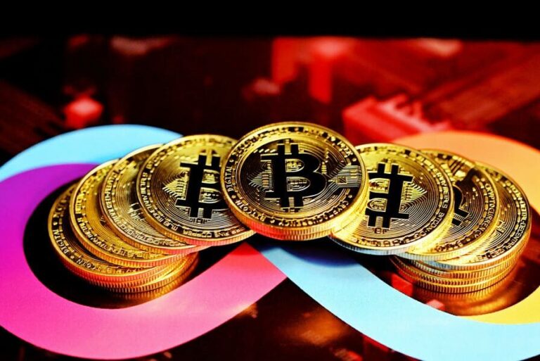 Cryptomonnaie et enlèvements : 25 suspects présentés à la justice après une vague d’attaques violentes