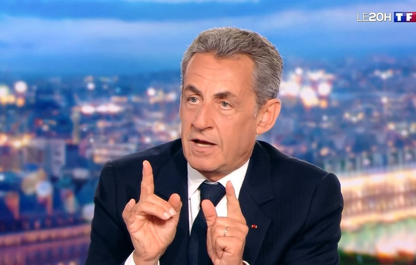 Affaire des écoutes : le bracelet électronique de Nicolas Sarkozy lui a été retiré !