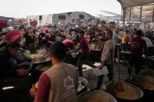 Gaza : une frappe israélienne sur une école-shelter fait au moins 16 morts, dont des femmes et des enfants