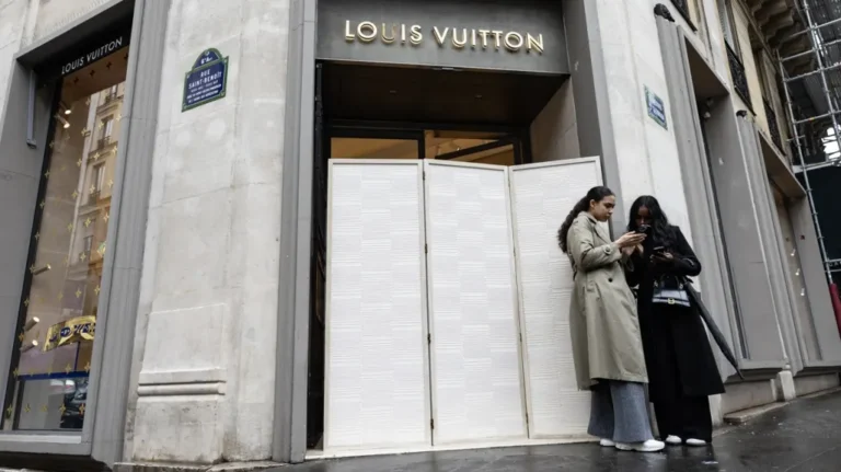Paris : troisième cambriolage en neuf mois chez Louis Vuitton