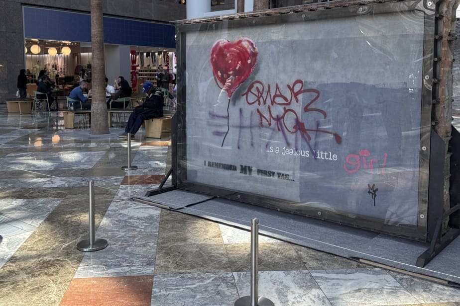 Une œuvre de Banksy taguée à Brooklyn mise aux enchères : « C’est comme une guerre sur le mur »