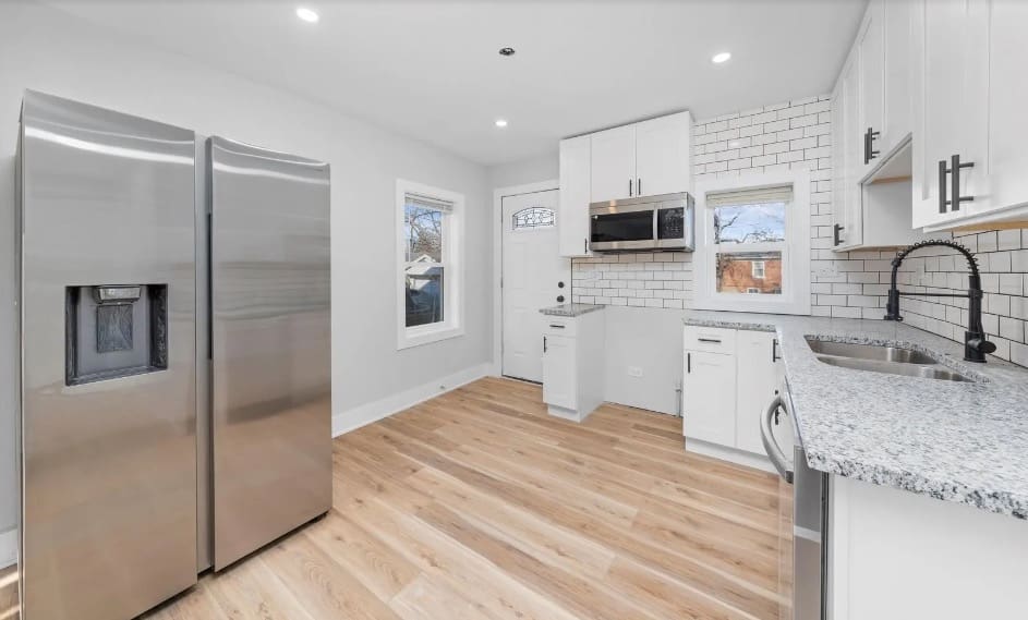 La Maison D’enfance Du Pape Léon Xiv À Vendre, Près De Chicago