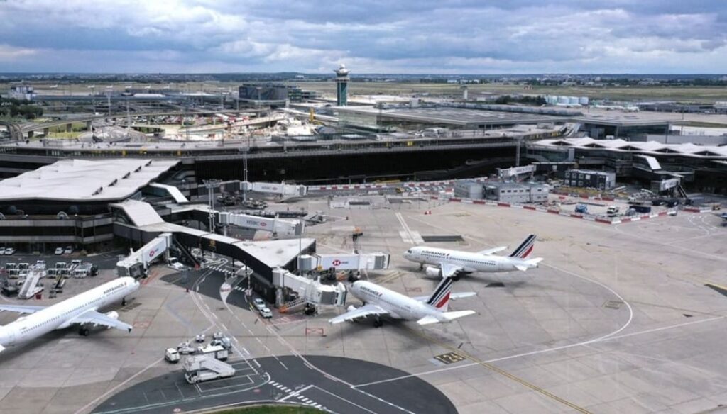 Aéroports parisiens : ADP injecte 8,4 milliards d’euros pour rester dans la course européenne