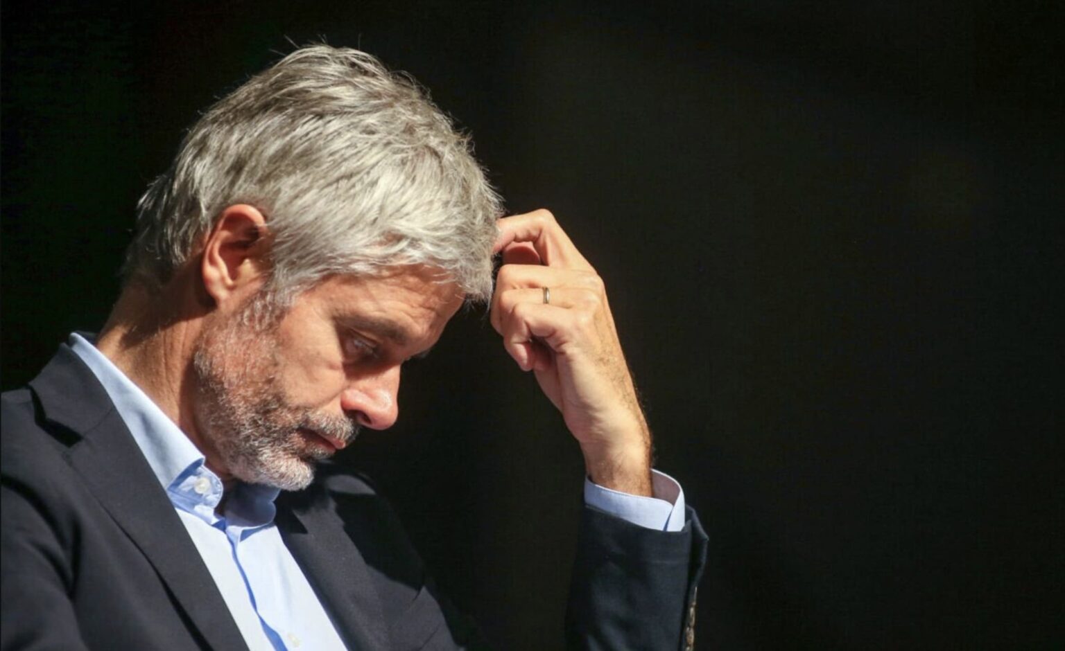 La gauche se réjouit et ironise la défaite de Wauquiez à la tête de LR