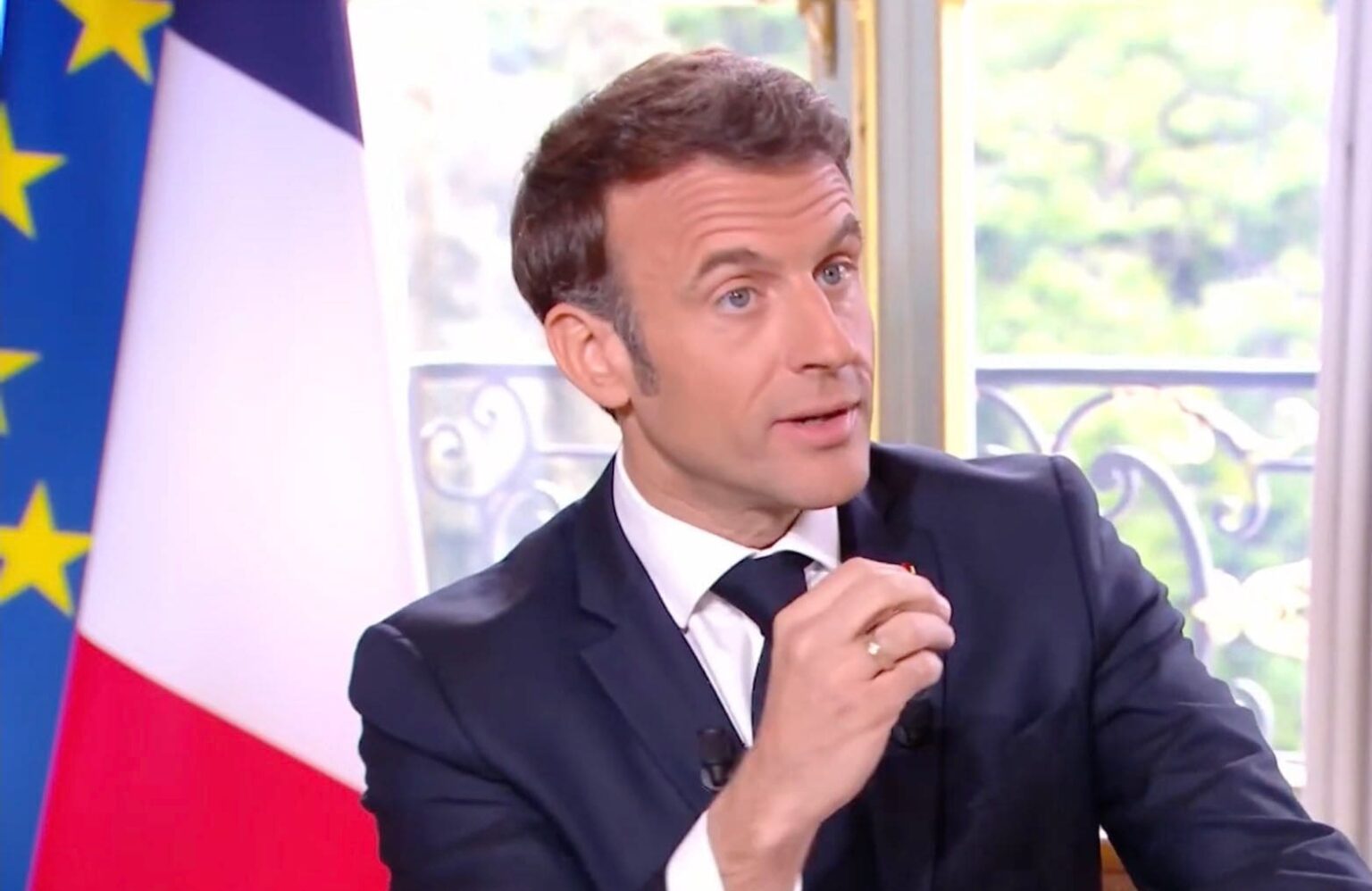 Macron sur TF1 le 13 mai : vers plusieurs référendums à la rentrée ?
