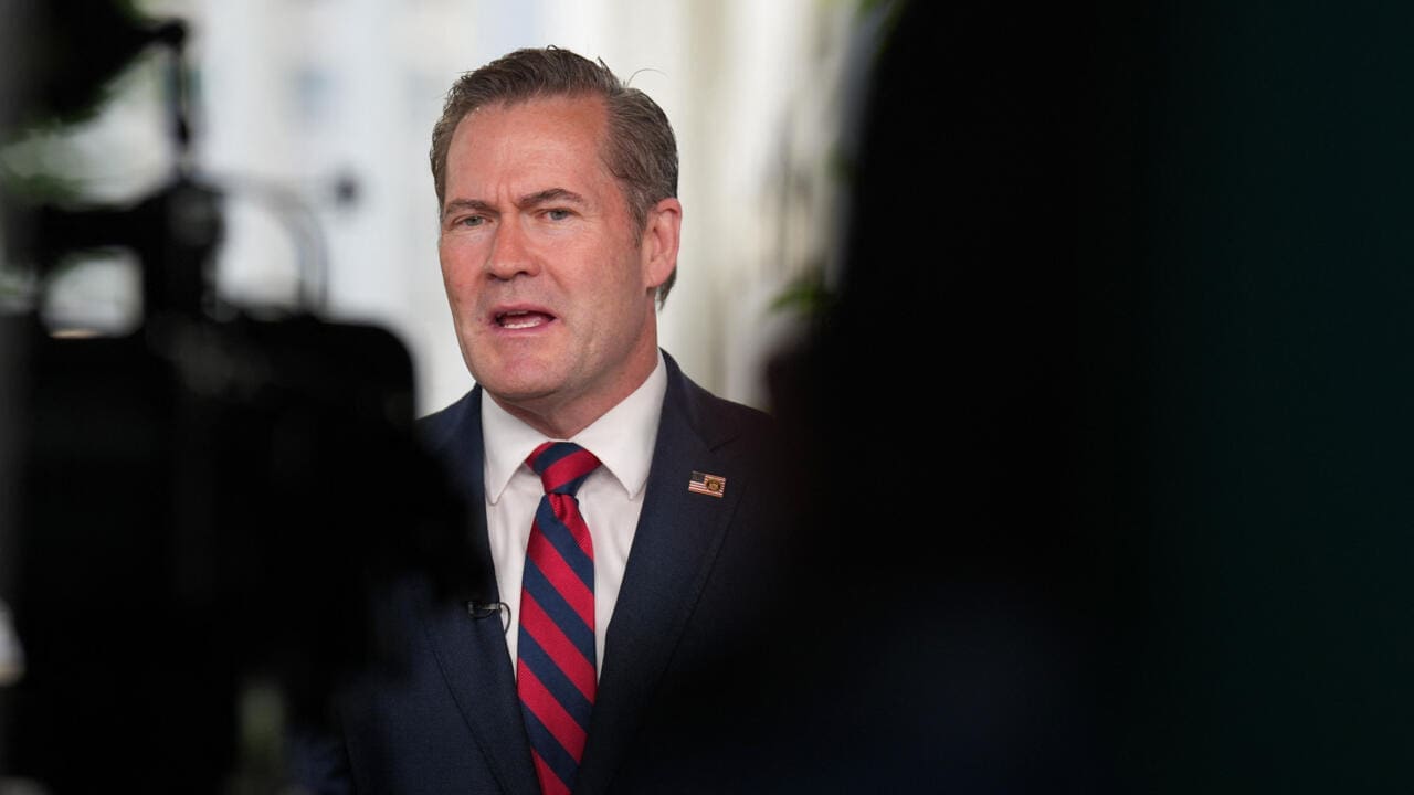 Trump limoge Mike Waltz pour collusion avec Netanyahou en vue d’une attaque contre l’Iran