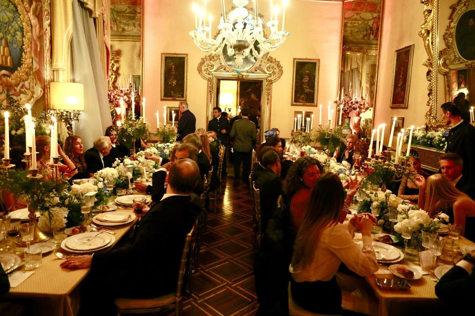 Dîner Au Palais Palais Ruspoli Après Le "Concerto Pour La Paix" D’omar Harfouch Au Parlement Italien